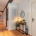 Hall Vi By Aston Apartamento Bilbau