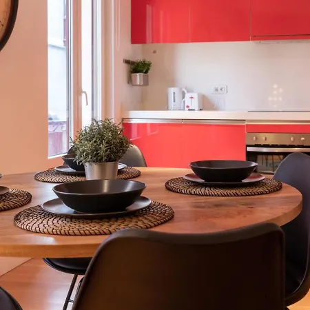 Hall Vi By Aston Apartamento
