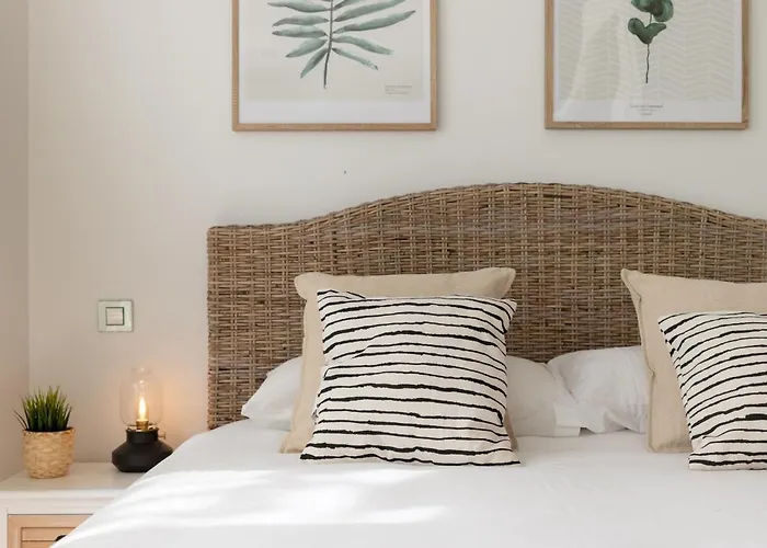 Hall Vi By Aston * בילבאו