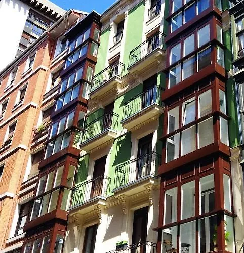 Hall Vi By Aston בילבאו